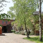 Apartment Kuenstlerwohnung Im Naturpark *