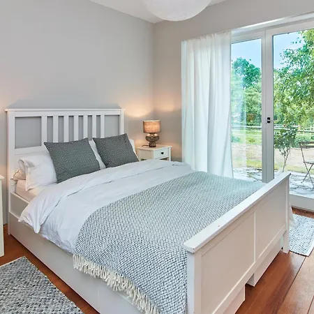 Apartment Kuenstlerwohnung Im Naturpark *