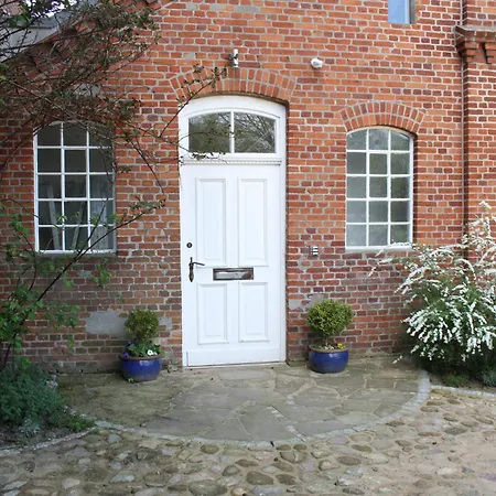 Апартаменты Kuenstlerwohnung Im Naturpark